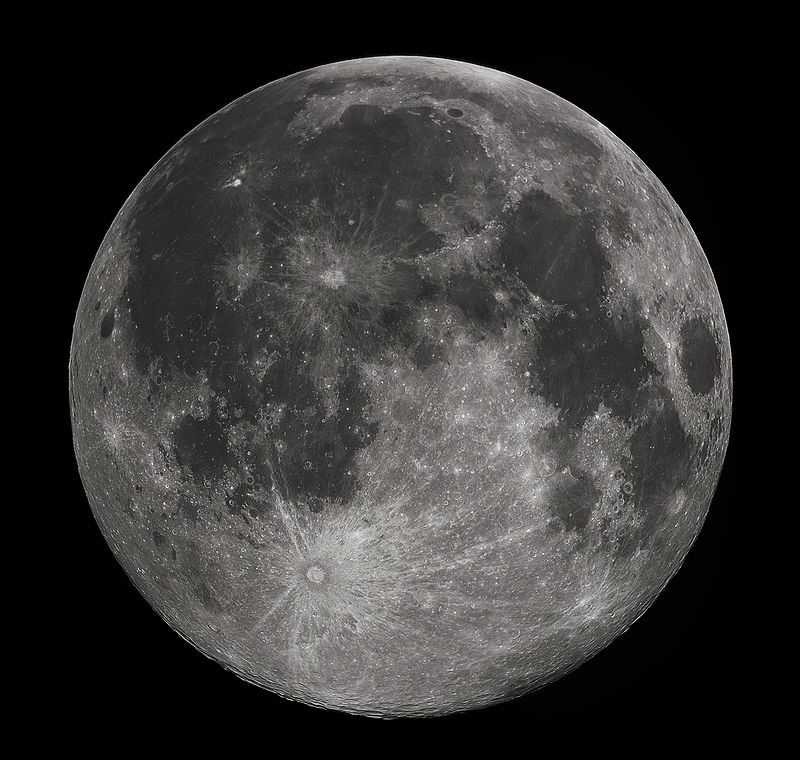 Observação da Lua no Espaço do Conhecimento da UFMG