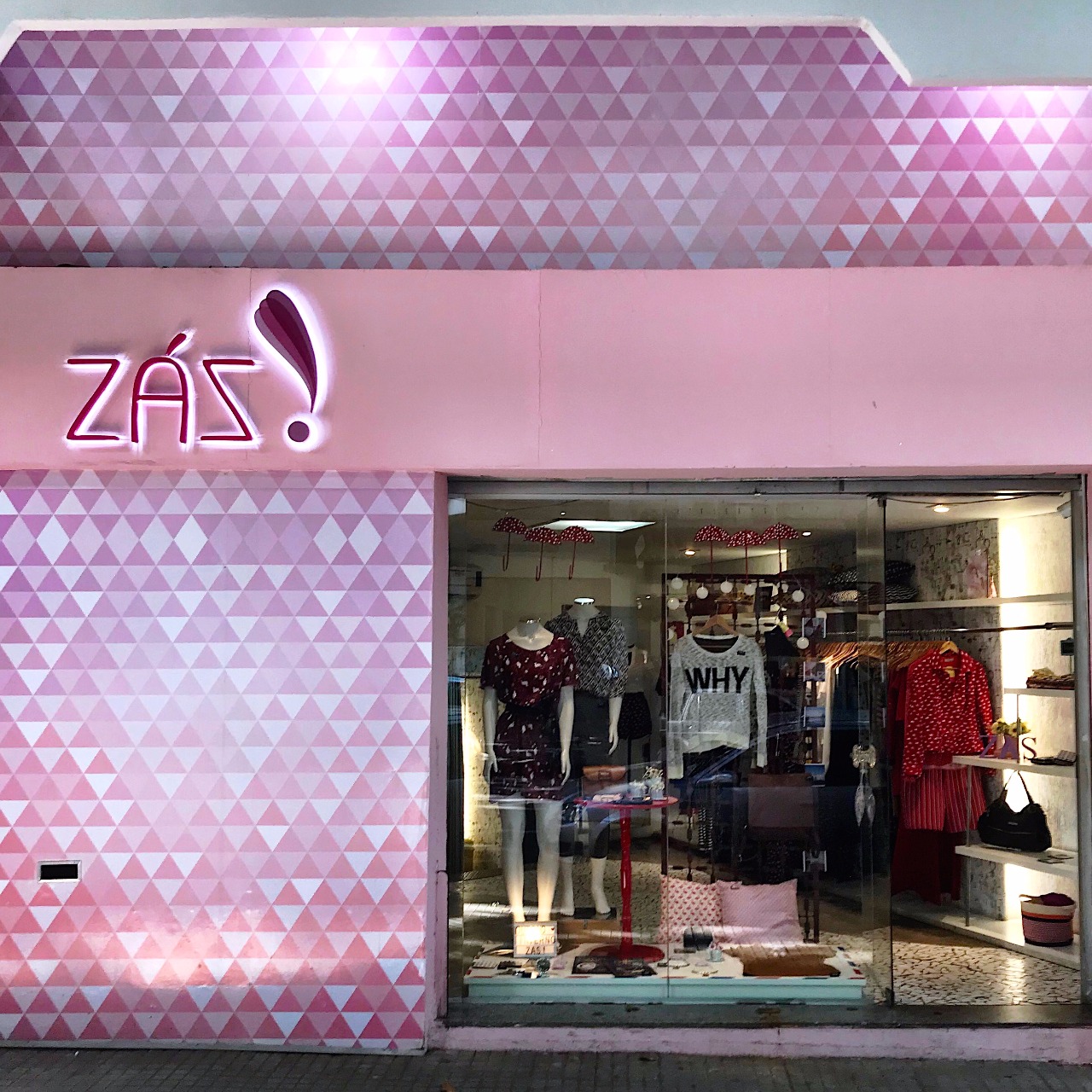 Loja de roupa feminina: quando cada detalhe faz a diferença