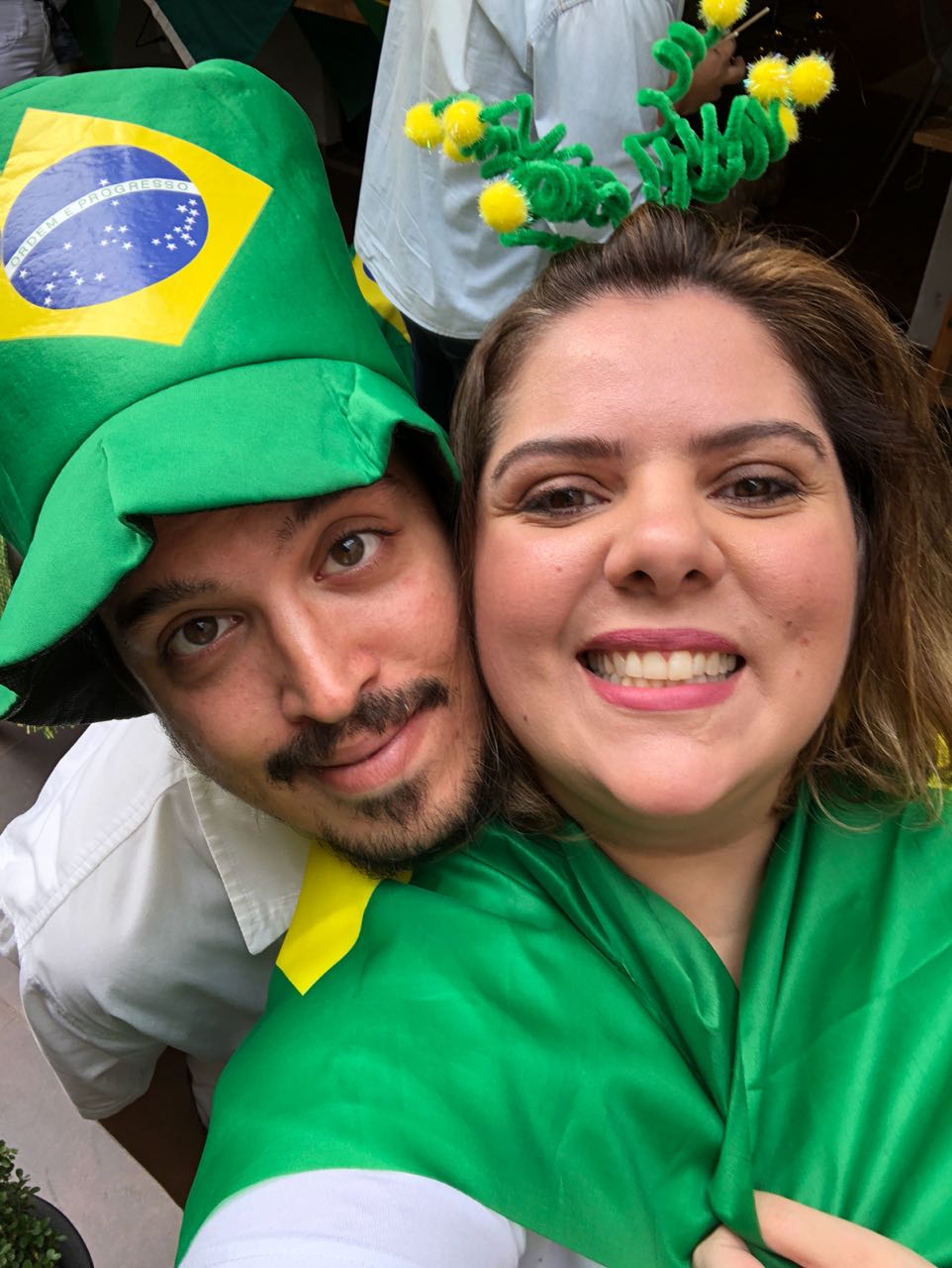 Recebendo em casa para o jogo com comida japonesa e cerveja boa!