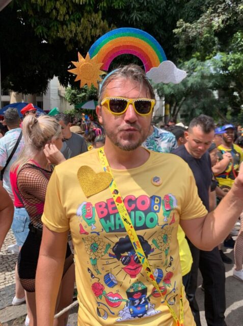 Beiço do Wando celebra seu próprio arraiá em Belo Horizonte